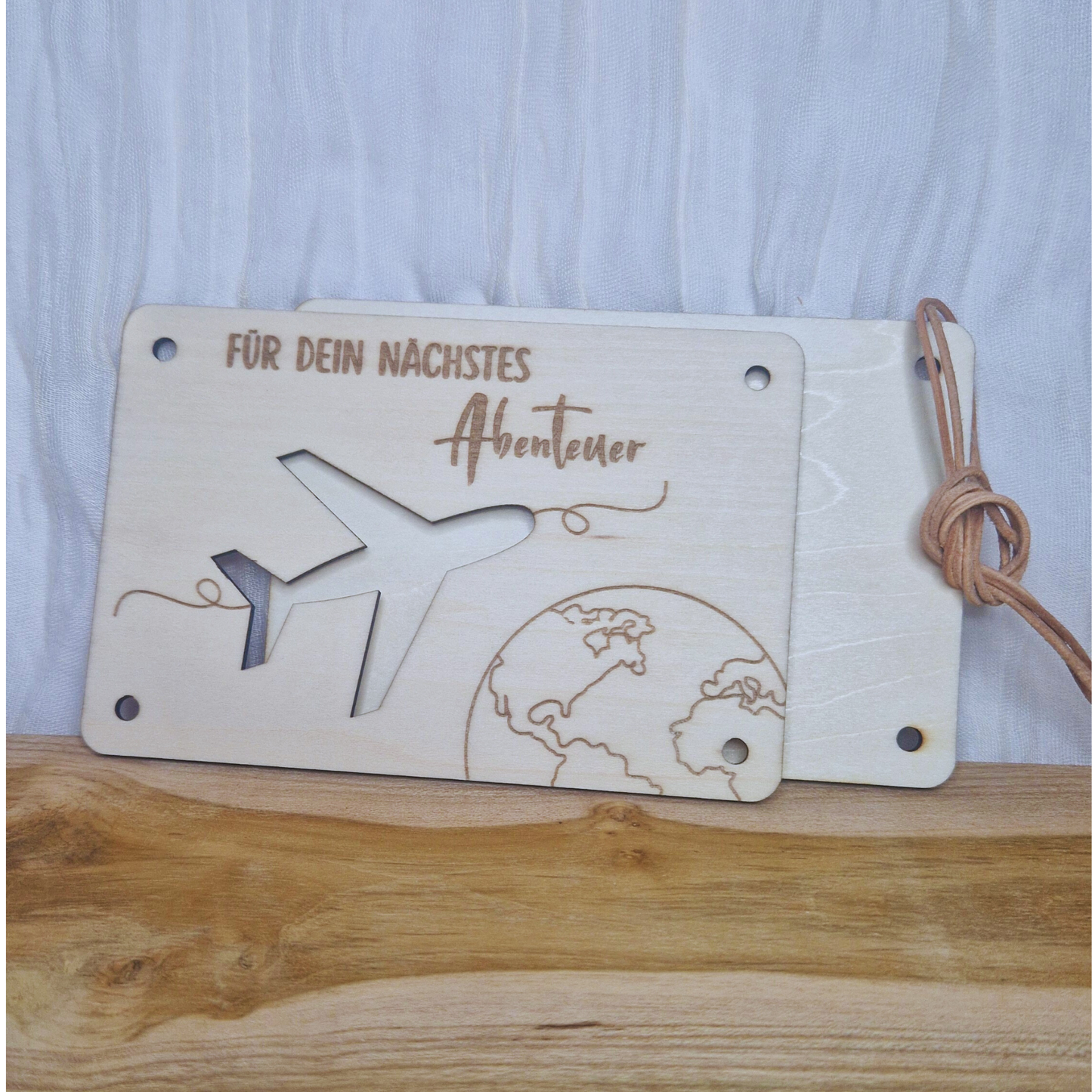Geldgeschenk Reise – Geschenkverpackung Holz Flugzeug Weltkarte