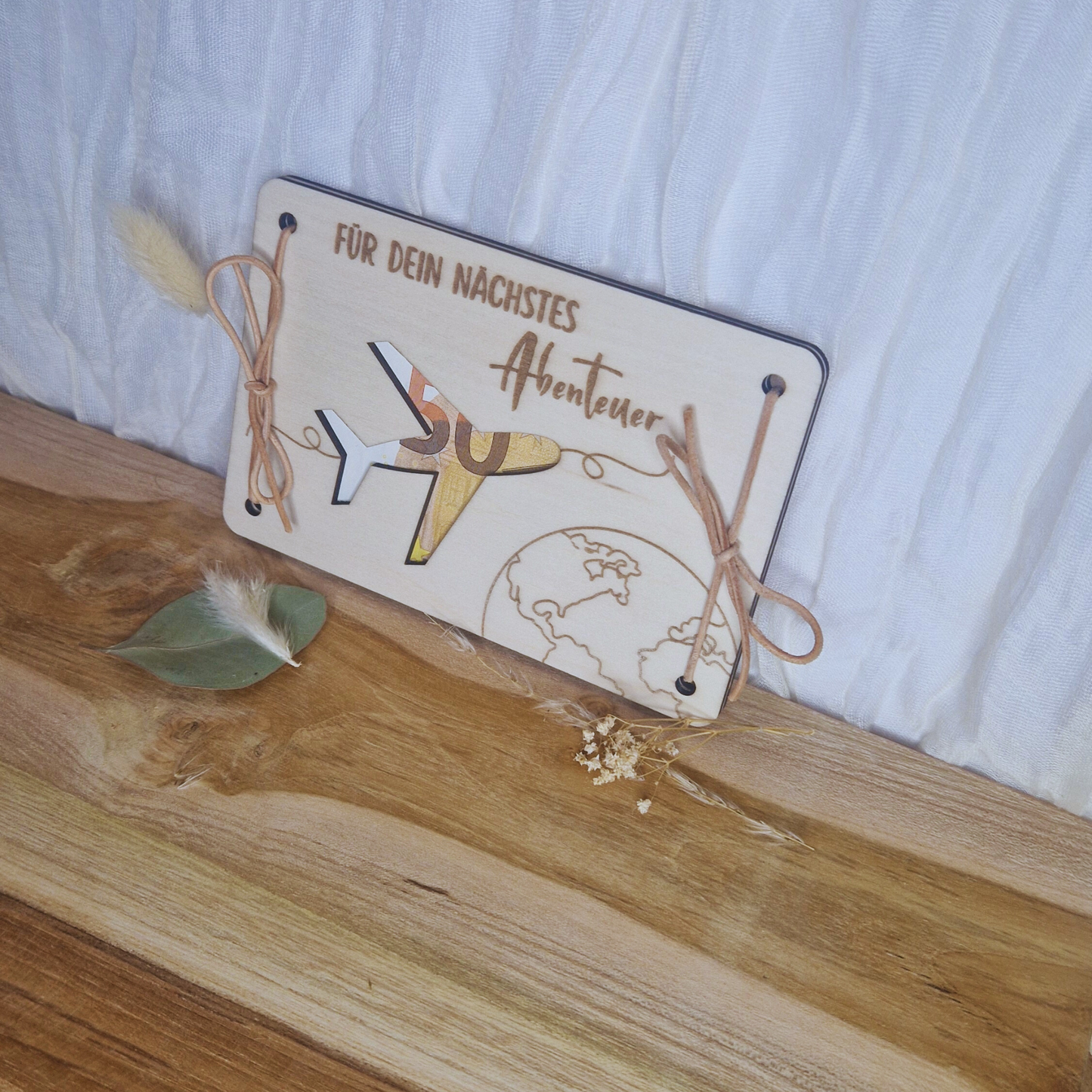 Geldgeschenk Reise – Geschenkverpackung Holz Flugzeug Weltkarte