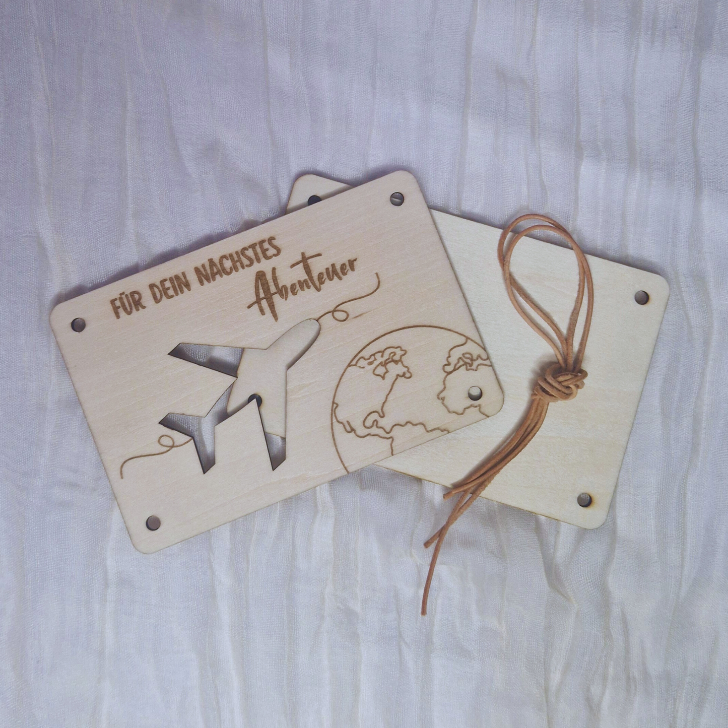 Geldgeschenk Reise – Geschenkverpackung Holz Flugzeug Weltkarte