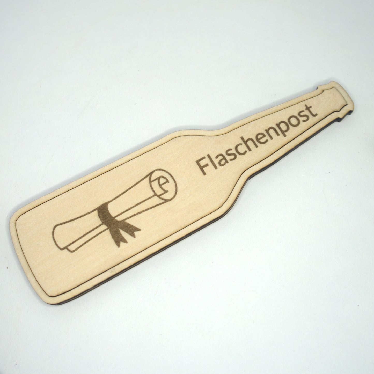 Personalisierte Holzflasche mit Gravur als Geschenkidee zur Schwangerschaft
