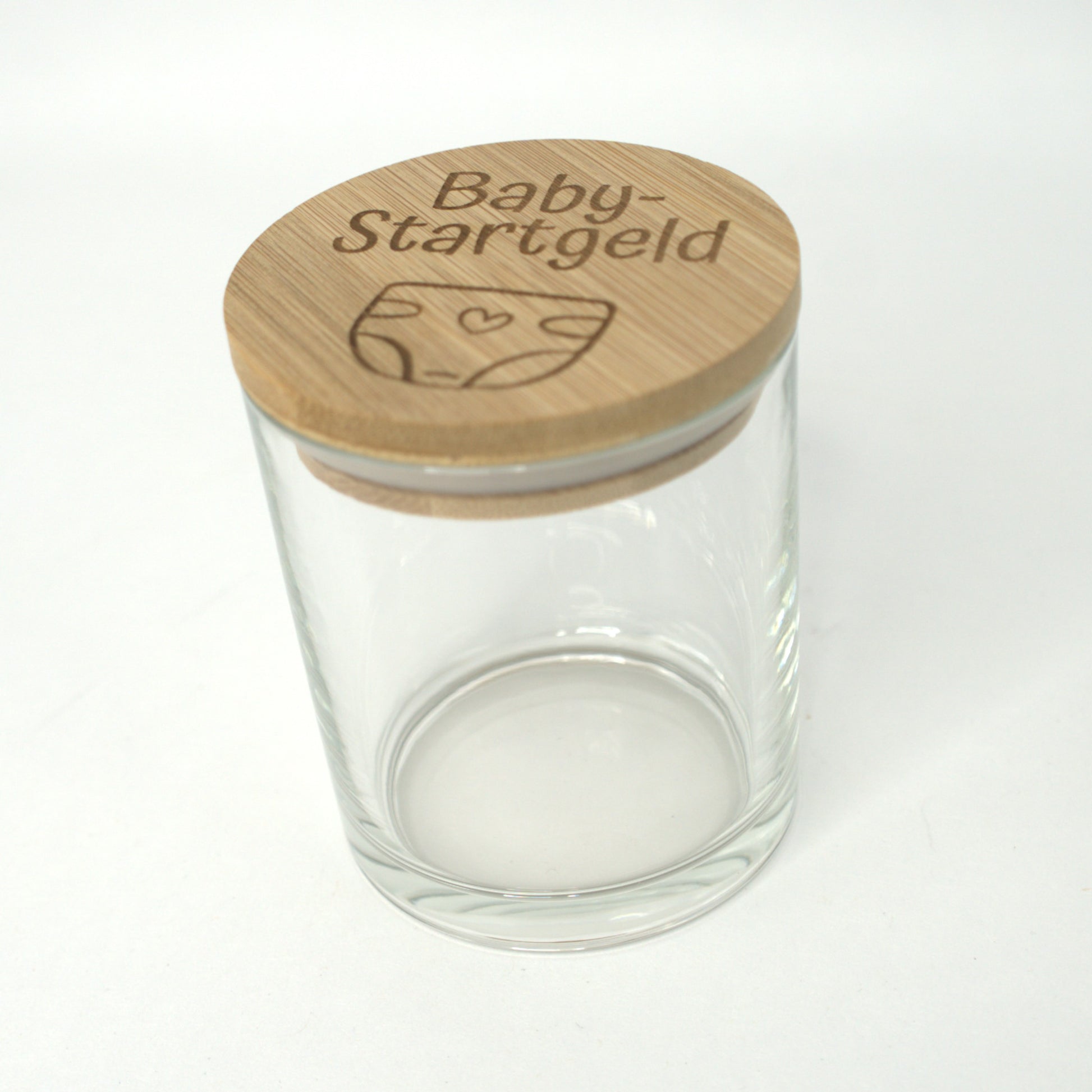 Leeres Kerzenglas mit graviertem Baby-Startgeld Deckel aus Bambus – Produktansicht