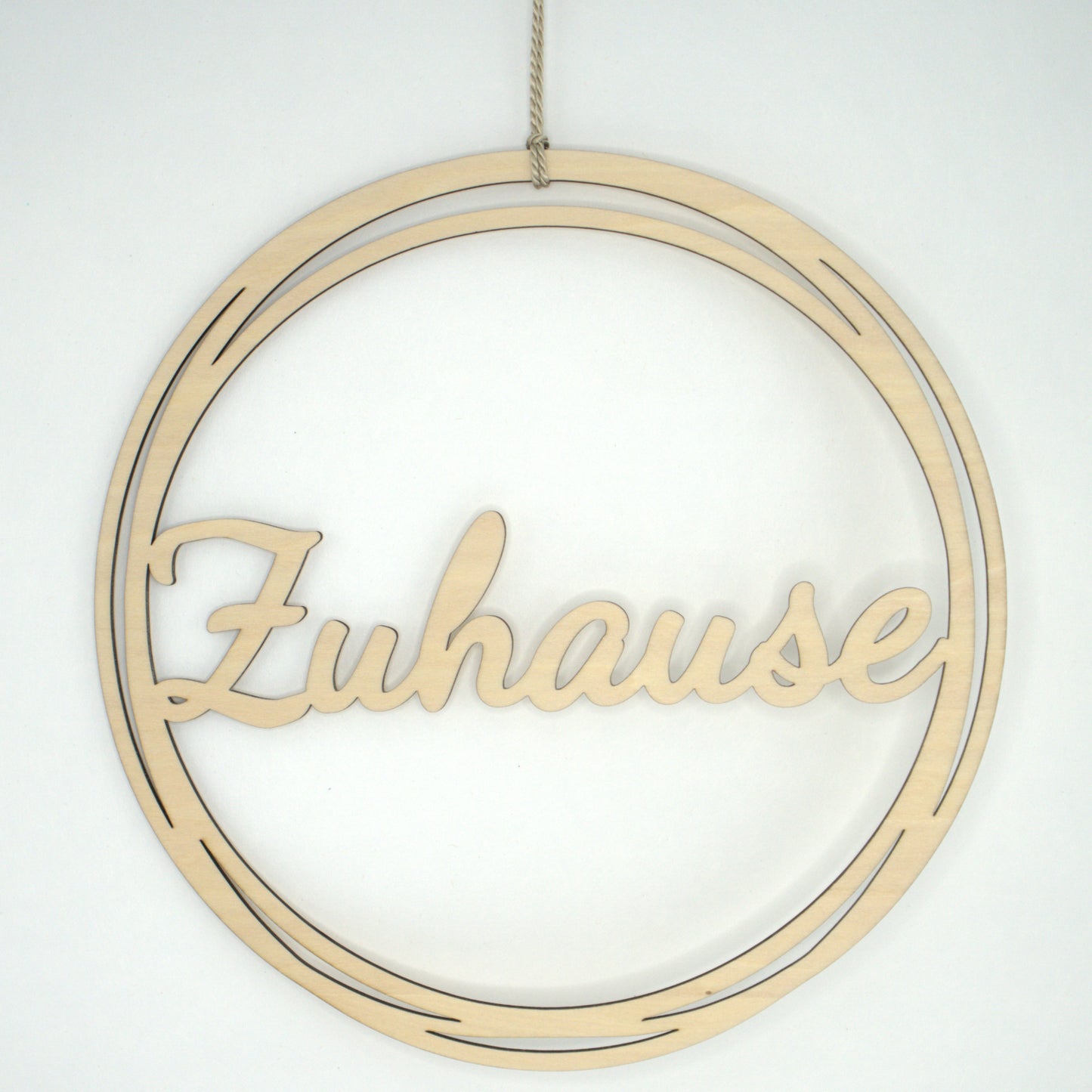 Holz-Türkranz „Zuhause“ | Handgefertigter Kranz im Naturlook